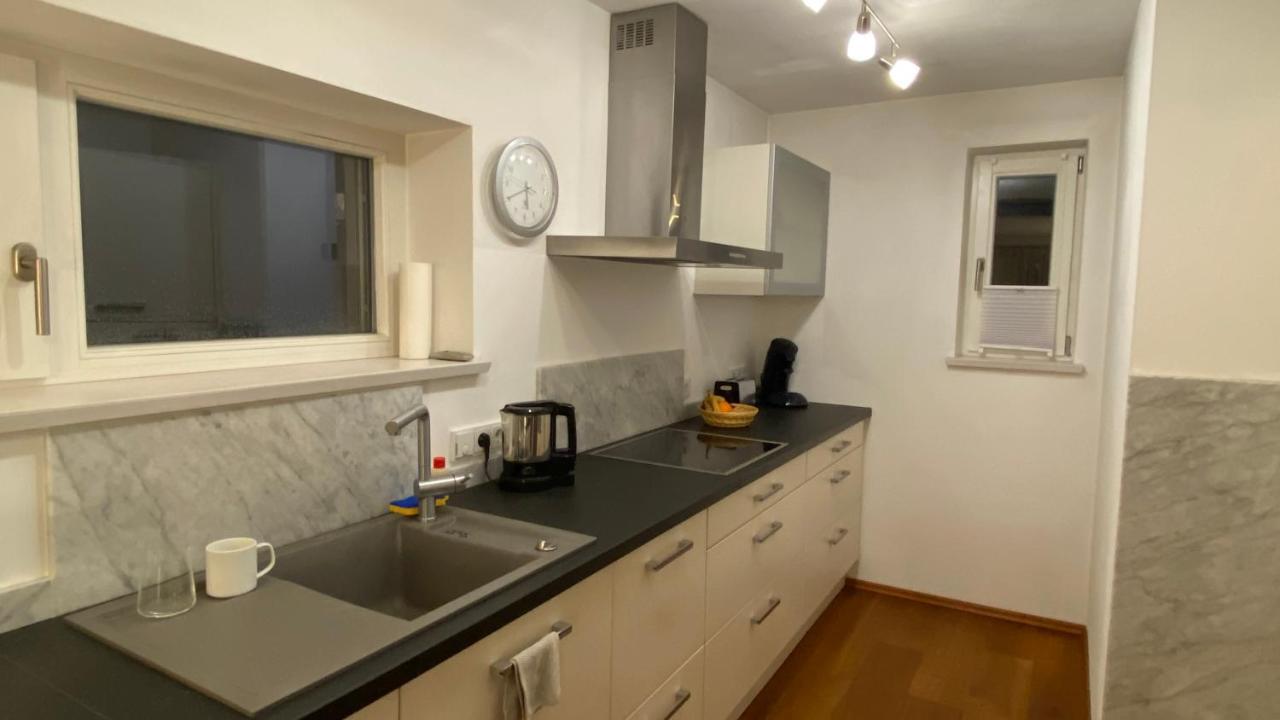 Fewo Luxus Wohnung Im Eigenen Ferienhaus, 120 Qm, Naehe Regensburg Mit Balkon, Terrasse & Garten, Gute Zuganbindung Laber Exteriör bild