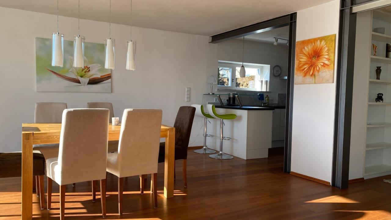 Fewo Luxus Wohnung Im Eigenen Ferienhaus, 120 Qm, Naehe Regensburg Mit Balkon, Terrasse & Garten, Gute Zuganbindung Laber Exteriör bild